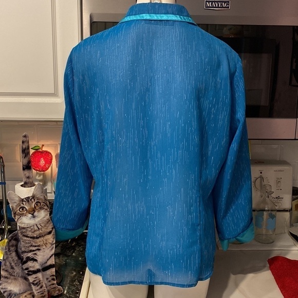 A womens Elegancia button down 3/4 sleeve blouse size XL.   EUC - Picture 2 of 4